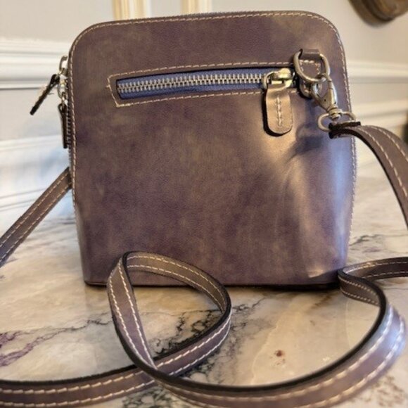 Lavender Purple Pratesi Leather Crossbody EUC. No Flaws. - Picture 2 of 6
